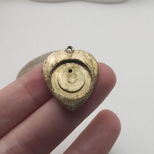 Can be customized heart photo frame necklace pendant‎ vintage find! 💕